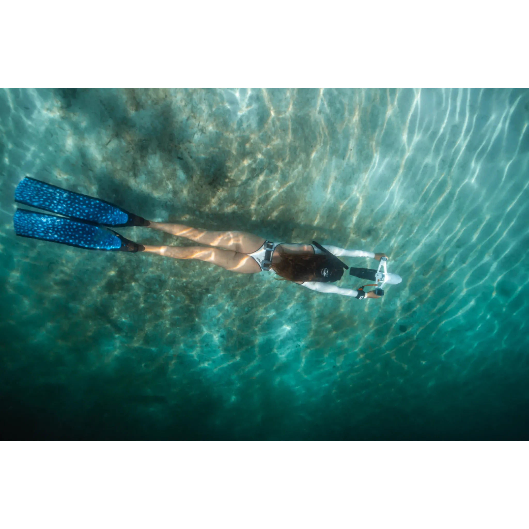 Aqua Marina - BlueDrive X PRO Power Fin Kayak/SUP/Snorkeling/Scuba Propulsion Device